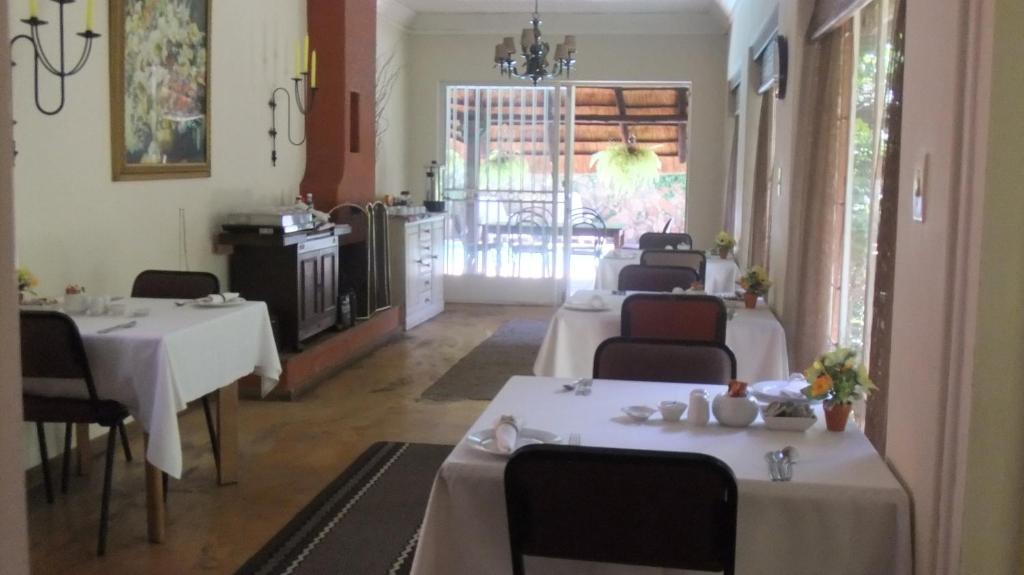 Treetops & Treats Guest House Pretoria Exterior photo